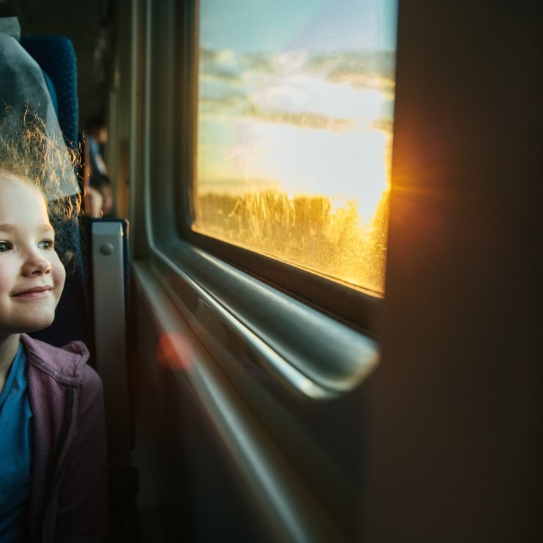 train_enfant_shutterstock.jpg